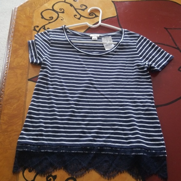 J crew blue and white striped shirt with lace - Picture 4 of 4